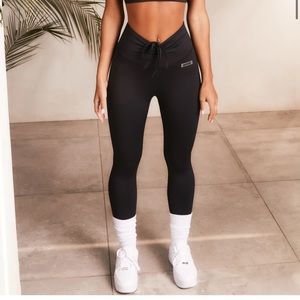 Bo+Tee Scrunch Tie Leggings